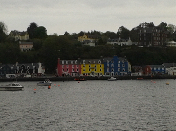 Tobermory - Mishnish in yellow